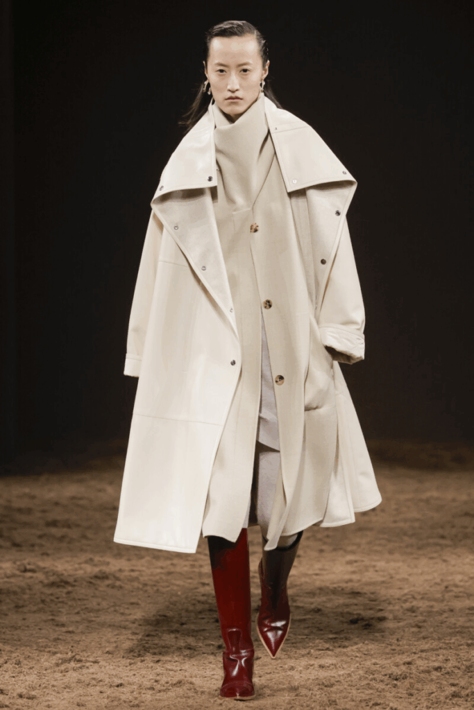 тренди осінь-зима 2025/2026: оверсайз-форми