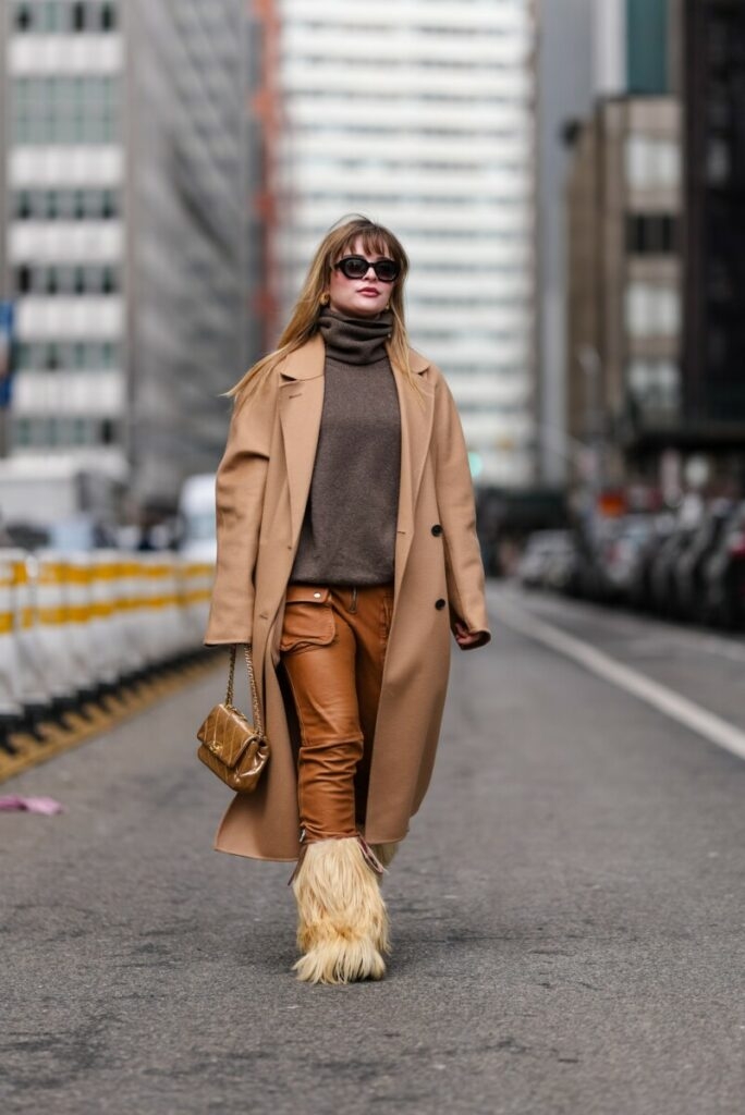 взуття з хутром у стилі quiet luxury